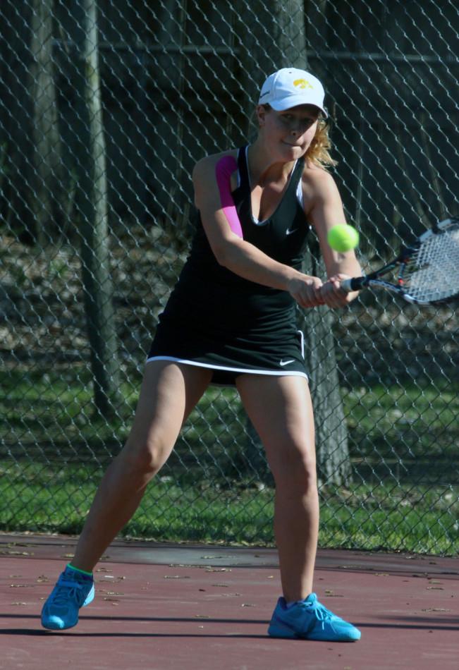 Girls Tennis: A Force to be Reckoned With