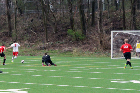 Early Goal by Mosher Saves Soccer Team