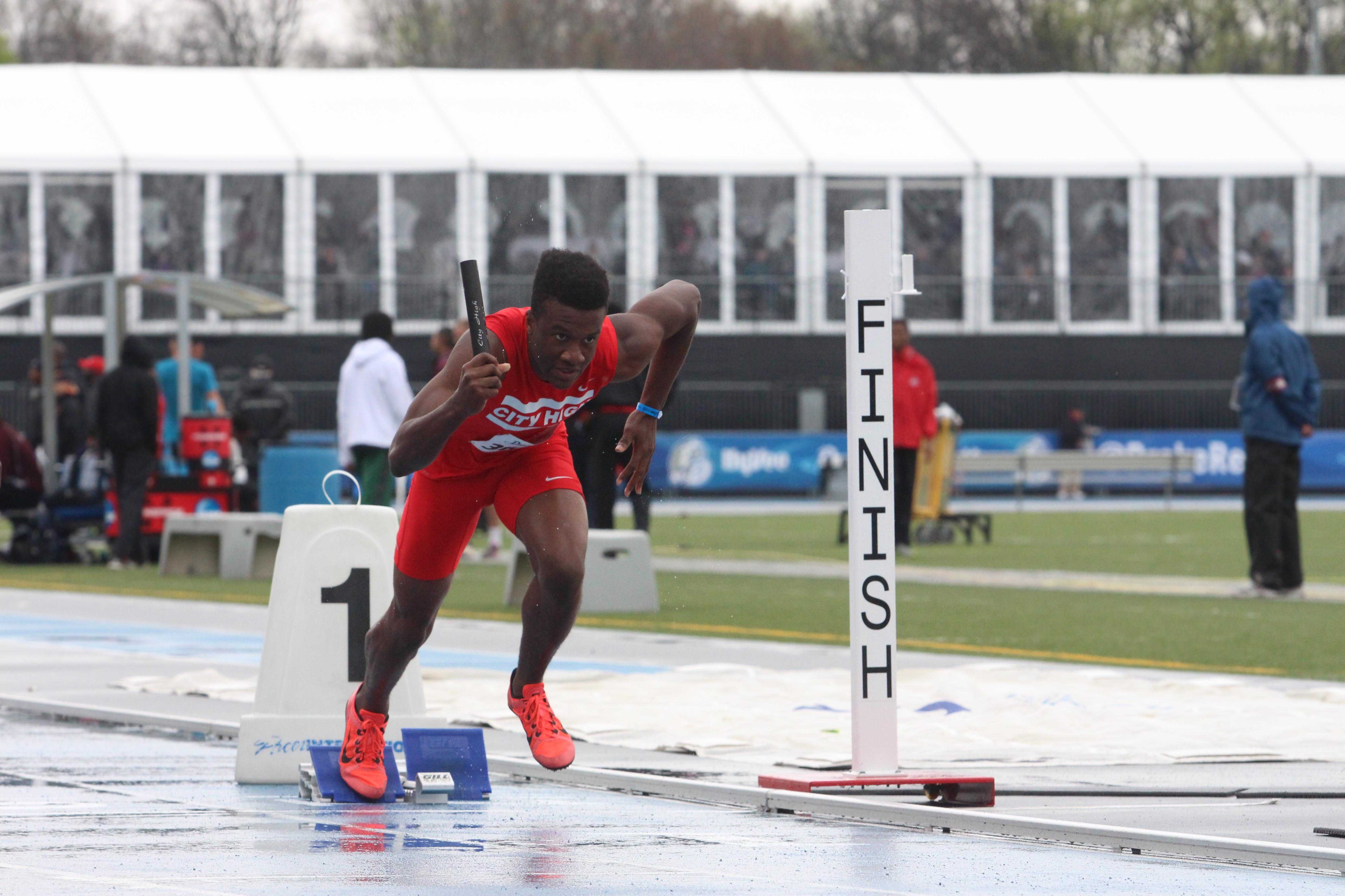 Boys: 4×200 Relay