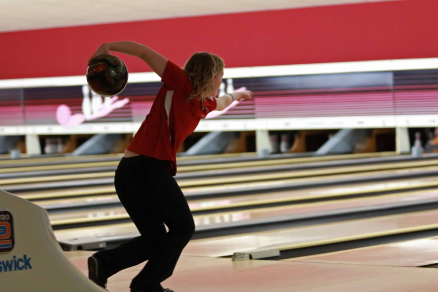 Brooklynn Shaw 16 advances towards the lane during her approach.