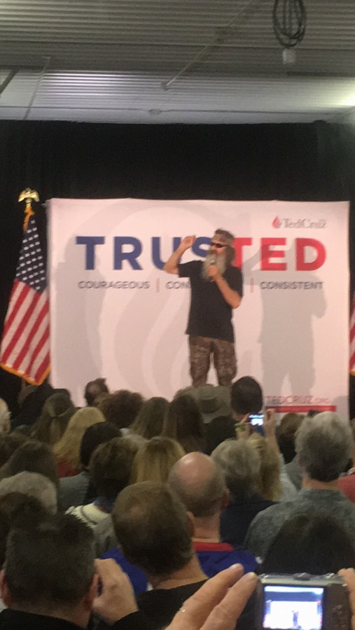 Phil Robertson, star of the reality TV series, Duck Dynasty, states why he believes Cruz should be the next president. 