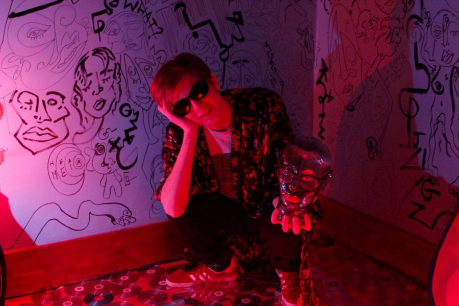 Morelli being cheeky stuntin in those clout goggles. 