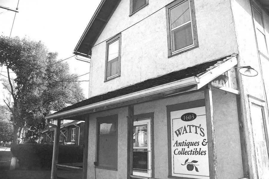 Watt’s Antiques