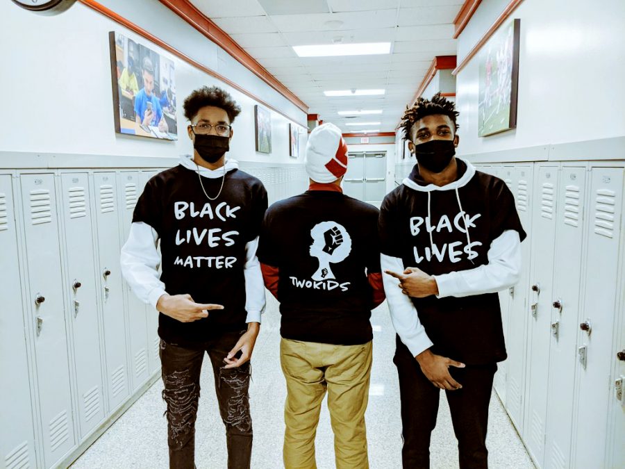 City High Students Soumaila Sanogo ‘23 and Shamar Benton ‘23 started an apparel brand with a focus on social justice. 