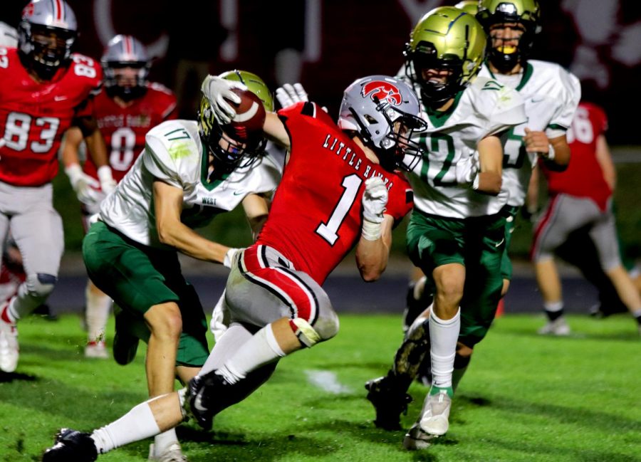 Joey Bouska 22 attempting a touchdown.