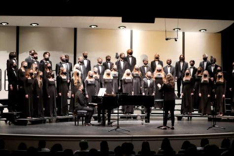 Concert Choir performs at the October 6 concert. 