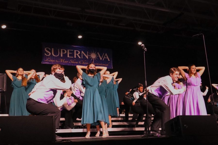 Fourth Ave performs at the Supernova competition. 