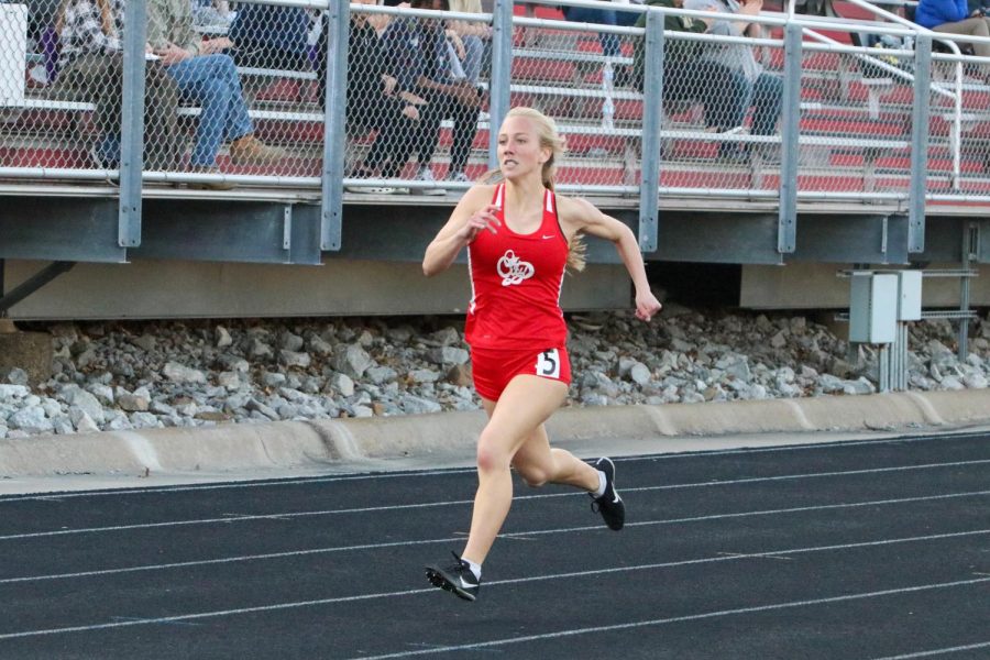 Iris Wedemeyer 23 ran in the open 400 meter placing 2nd with a time of 1.00.59