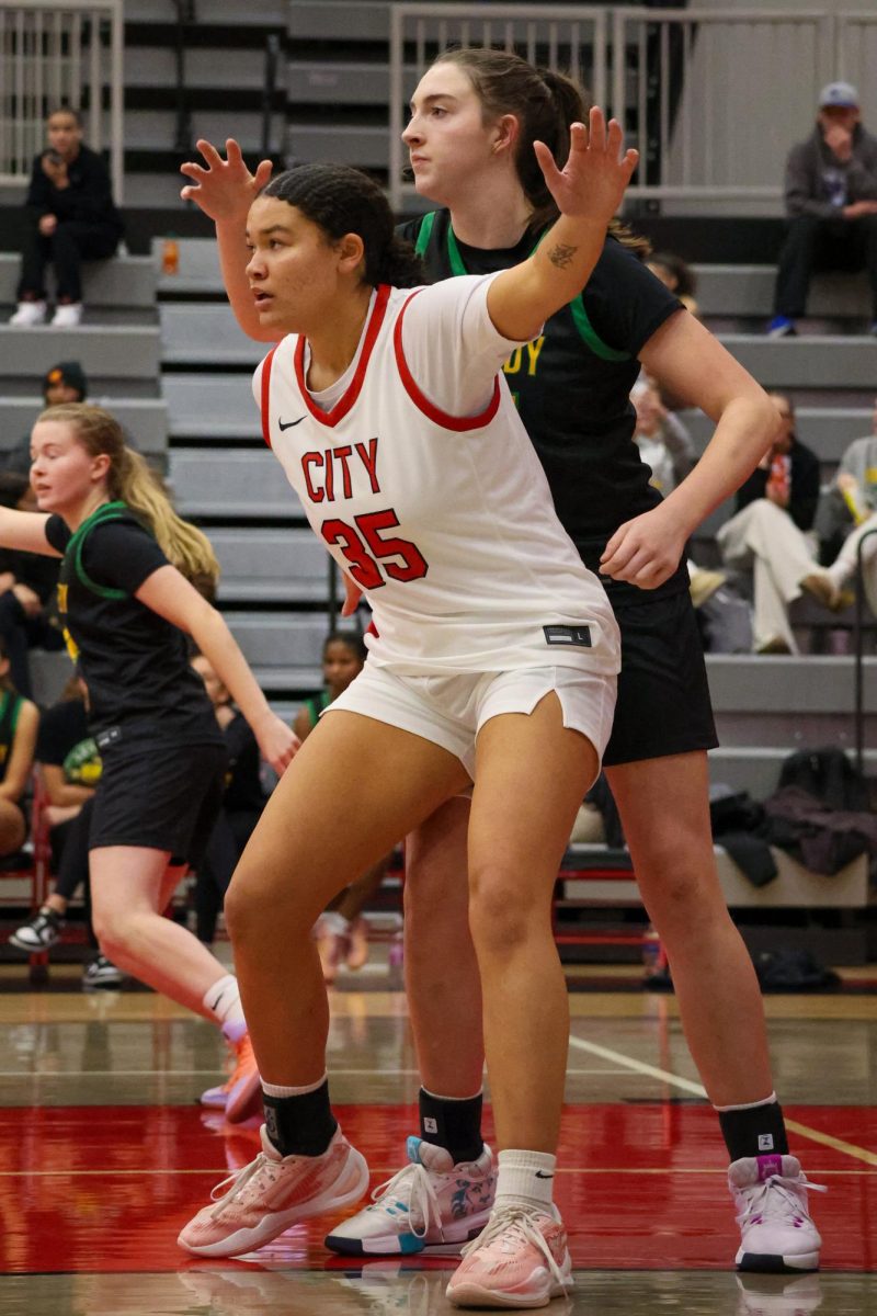 Halle Larew posts up in the paint, looking for a pass. 